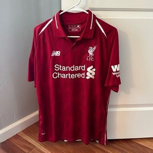 Liverpool Football Club Mo Salah soccer Jersey. Mens: XL player slim fit